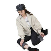 Chaqueta corta de moto de piel sintética de color liso